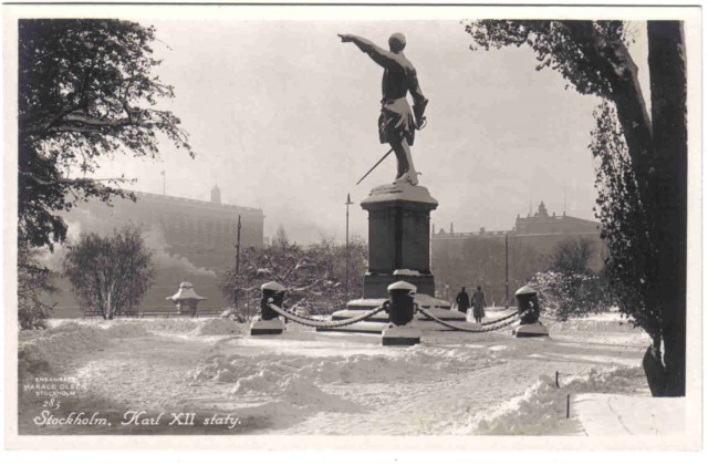285   Stockholm. Karl XII staty.