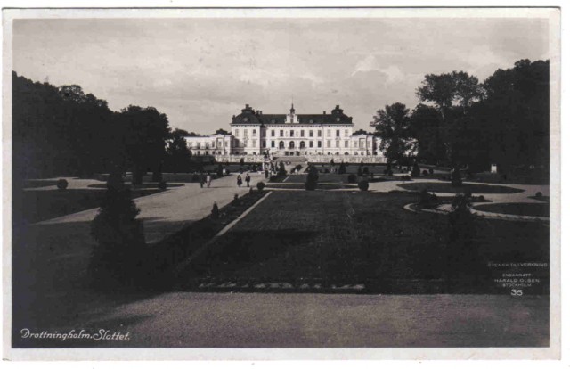 35   Drottningholm. Slottet